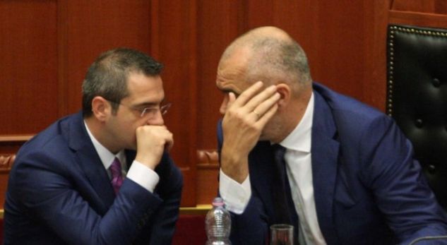 LSI tjetër replikë me Tahirin