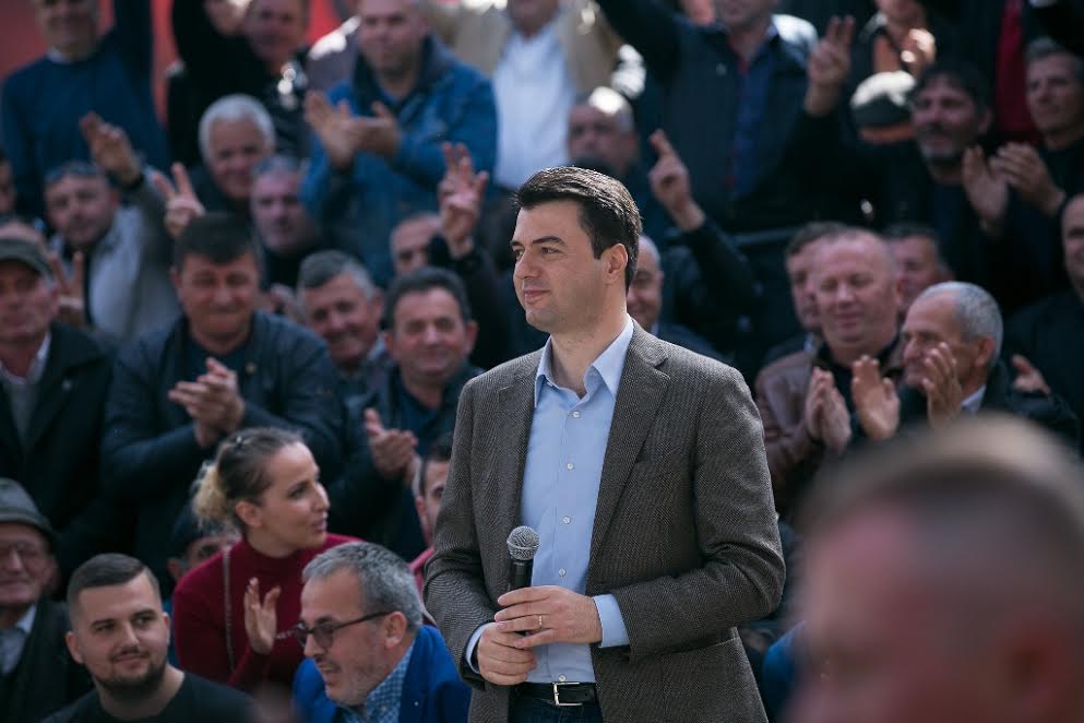 “Shëndetësia më keq se në vitin 90, paratë nuk hidhen për qytetarët”