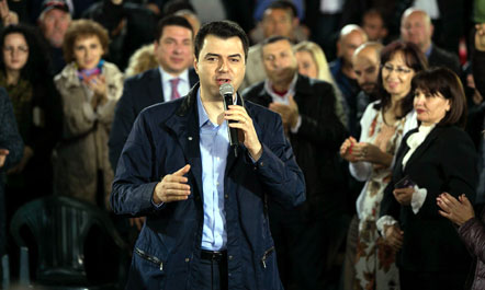 Basha i përgjigjet Ramës: PD nuk i duhet as dreqit, se dreqi të ka ty!