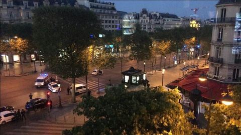 Tronditet sërish Parisi, të shtëna me armë, vritet një polic (FOTO)