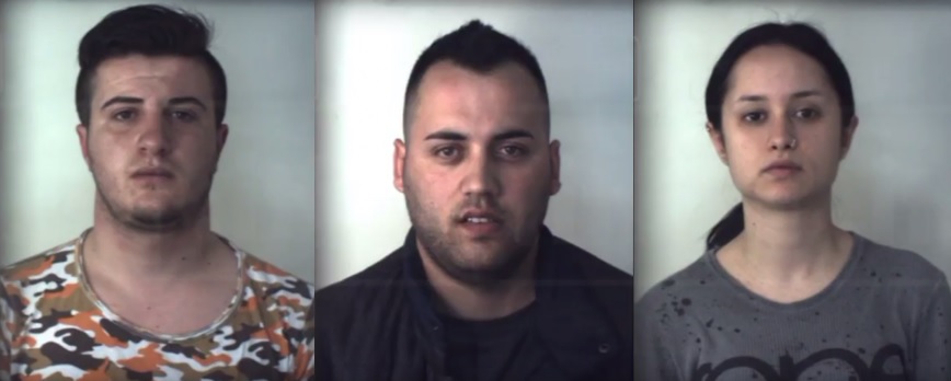 EMRAT/ Arrestohen 3 të rinj shqiptarë me 1 milion euro drogë (FOTO & VIDEO)