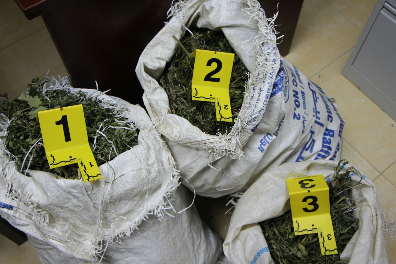 LAJM I FUNDIT/ Kapen 380 kg kanabis, gati për t’u transportuar në Itali