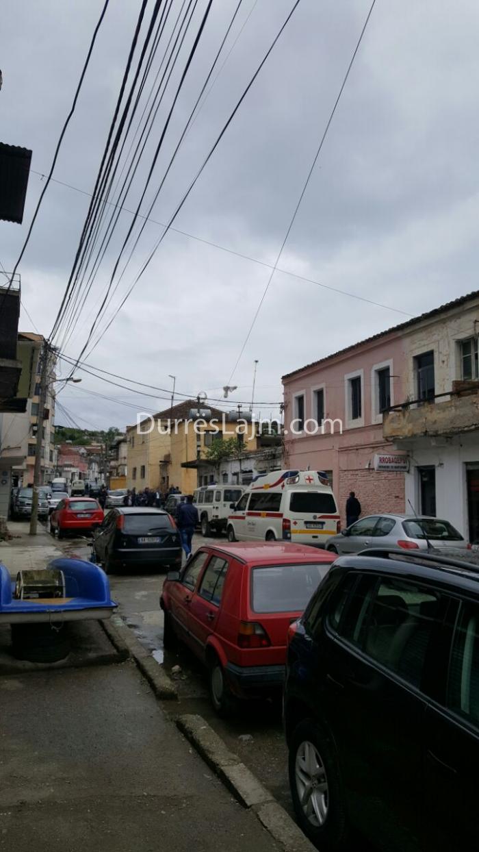 Lajmi fundit/ Vrasje në Durrës