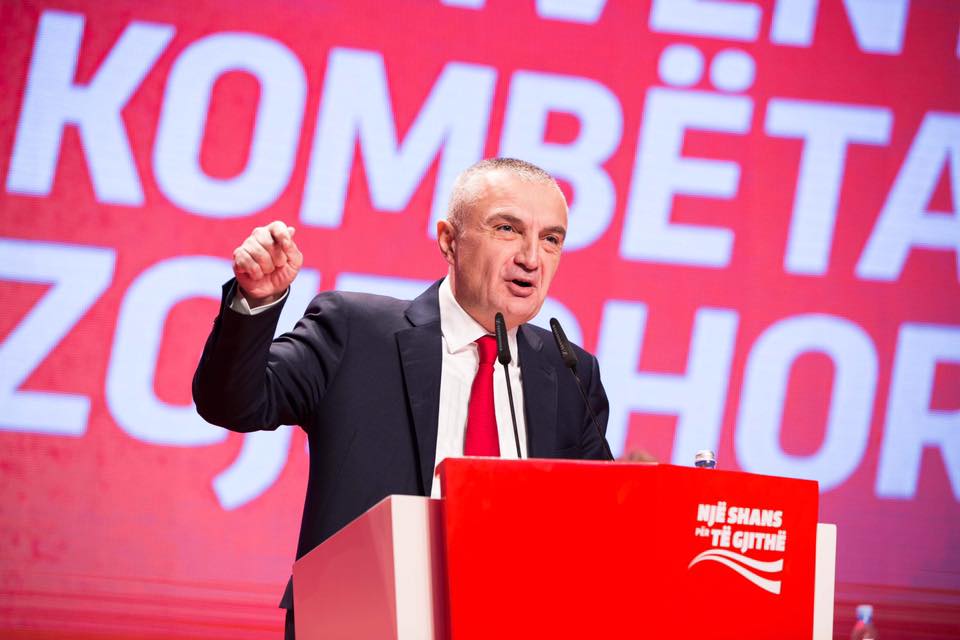 Dokumenti/ Zbulohen 22 deputetët që firmosën për Ilir Metën President