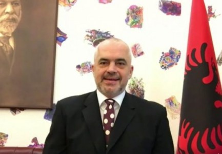 Kujt i thotë Rama mos më trash zërin (FOTO)