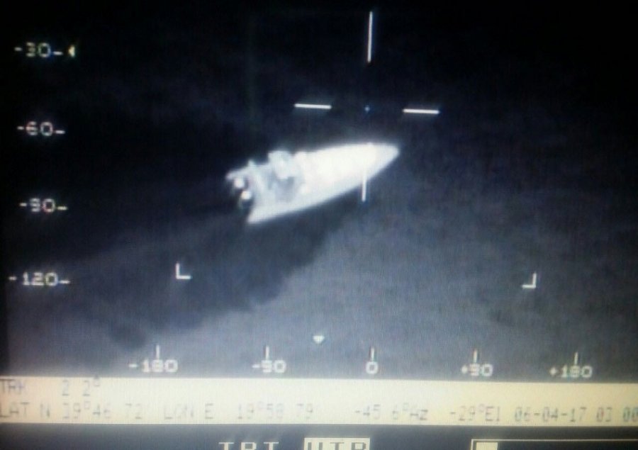 Policia, ndjekje maratonë për kapjen e drogës (VIDEO)