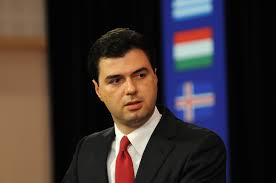 Kush po kërcënon jetën e Lulzim Bashës?