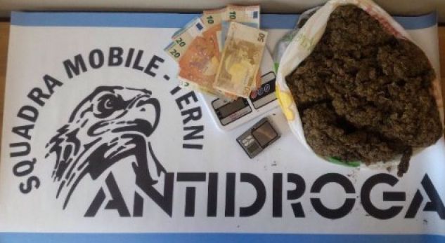 Prangosen dy të rinjtë shqiptarë, kishin fshehur drogën në … televizor