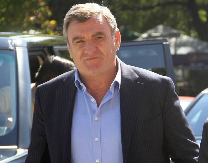 Flet Agron Duka: Pse shkova në tryezën e Metës