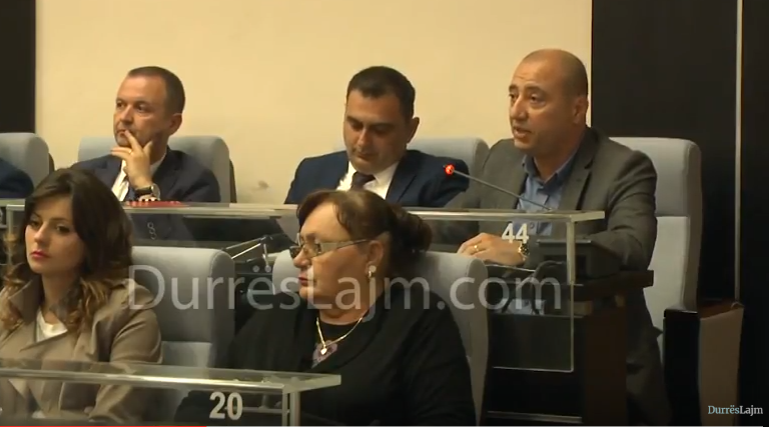 Shkëlqim Fortuzi: Bashkia e Durrësit ka abuzuar me taksat në 2016-n (VIDEO)