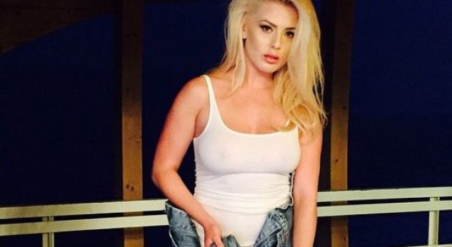 Vera nuk ka ardhur ende, por bukuroshja nga Durrësi zhvishet… (FOTO)