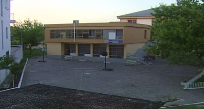 Abuzimi seksual me fëmijët e jetimores, lirohen 3 ish-punonjëset dhe drejtoresha