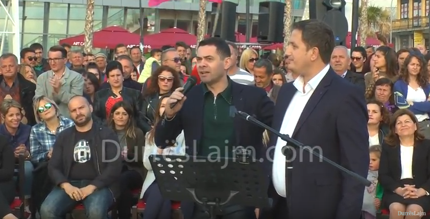 Kavajë, ministri Ahmetaj prezanton kandidatin për kryebashkiak (VIDEO)