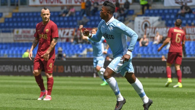 “Keita show”, Lazio fiton derbin me Romën