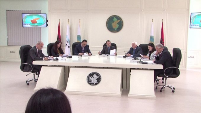 KQZ do të shqyrtojë nesër kërkesën e PS dhe LSI