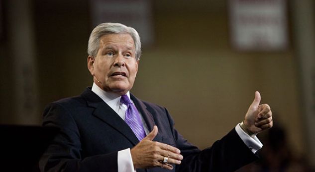 Ish-kongresmeni amerikan në çadrën e PD-së: Keni mbështetjen e Trump