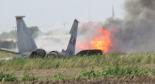 Rrëzohet një avion ushtarak në Serbi