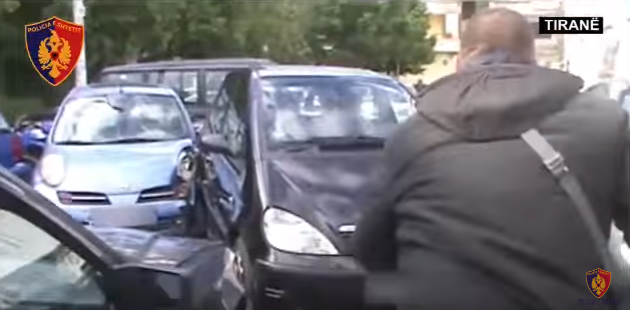 Ndjekje si në filma/ Manovrimi i gabuar, si u prangosën dy ‘të fortët’ te ‘Myslym Shyri’ (VIDEO)