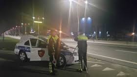 Durrës, del nga rruga në gjendje të dehur, arrestohet