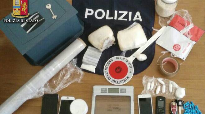 Furnizonte VIP-at me kokainë bashkë me një Miss, arrestohet shqiptari