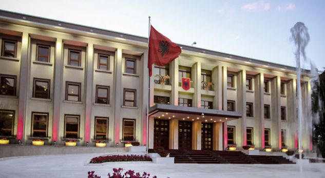 Mazhoranca nis sot procedurat për zgjedhjen e Presidentit të ri