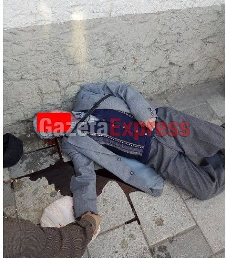 I moshuari në Tiranë rrëzohet dhe humb jetën