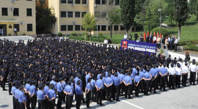 “Rama i dorëzon policinë Amerikës, do shkarkojë 12 drejtorë qarqesh”