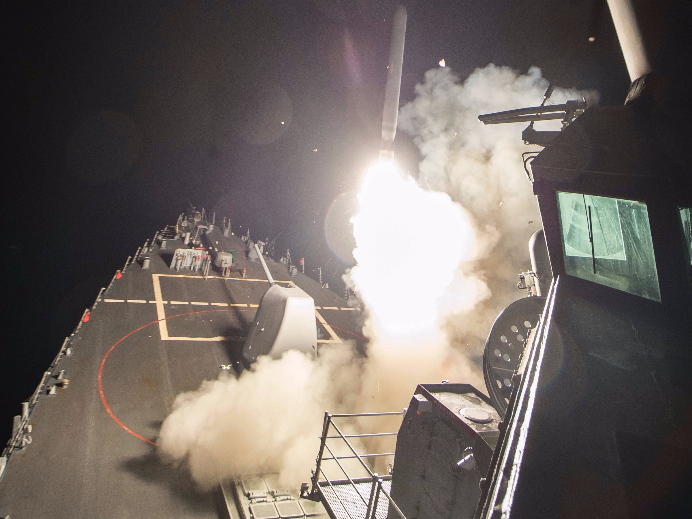 SHBA nis sulmin me raketa ndaj Sirisë (VIDEO)