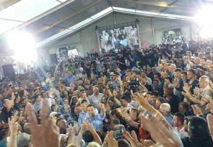 Mbyllet zyrtarisht çadra, Basha: Marshojmë drejt fitores