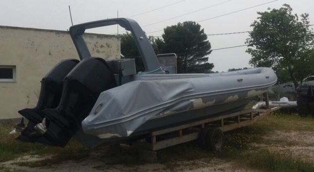 Bllokohet “super gomonia”, përballonte detin deri në 8 ballë