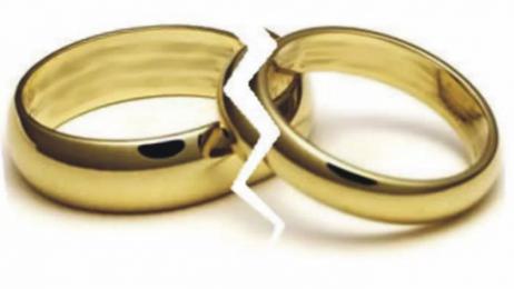 Çifti i pabesueshëm, drejt divorcit