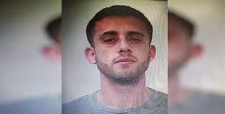 EMRI/ I riu shqiptar ia bën vetë “gropën” vetes (FOTO)