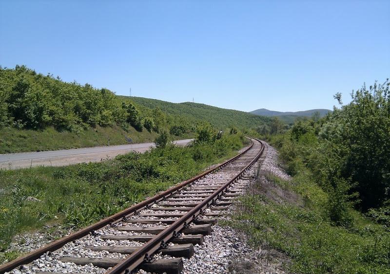 Lajm i mirë për hekurudhën Tiranë-Durrës-Rinas, ja kur nis ndërtimi