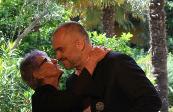 Rama: Gjyshi im ishte i fiksuar se donte goca, pas 9 çunash bëri nënën time