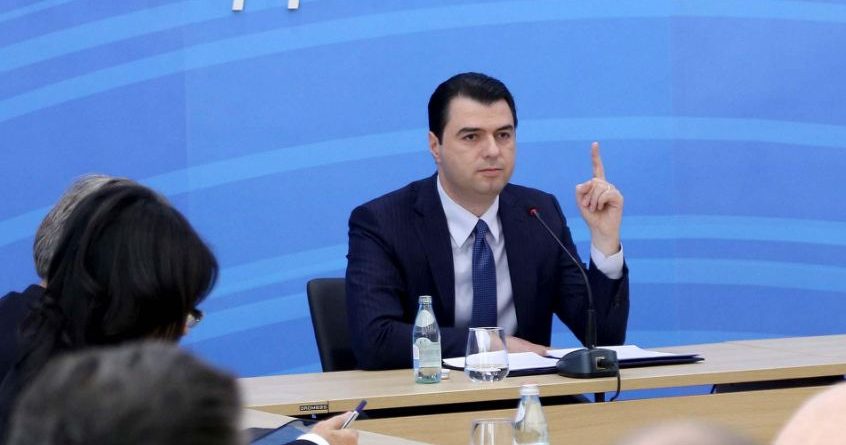 Mbledhja e Grupit të PD-së, Daul dhe Hahn kërkojnë rikthim në negociata