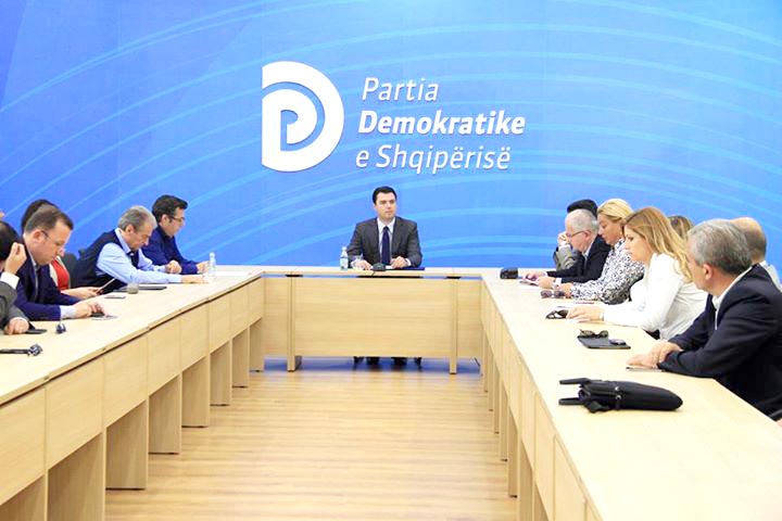 Zbulohen emrat e PD-së, ja cilët do kryesojnë në 12 qarqe (lista)