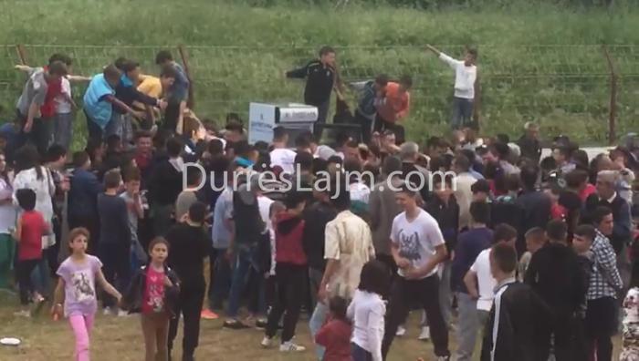 Rama tërhoqi kandidatin nga gara, por ja çfarë ndodhi në Kavajë (FOTO & VIDEO)