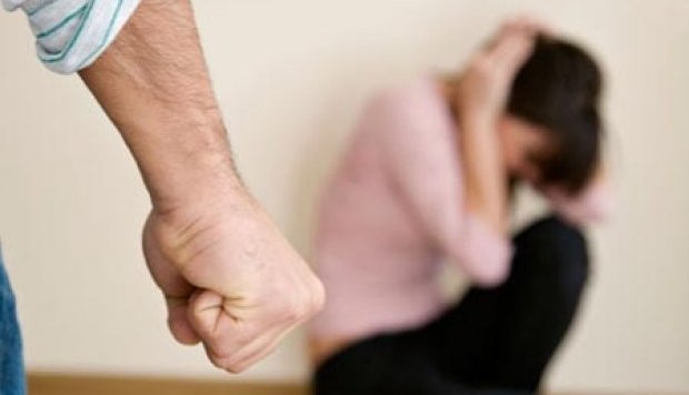 Bën për spital nusen e vëllait, arrestohet