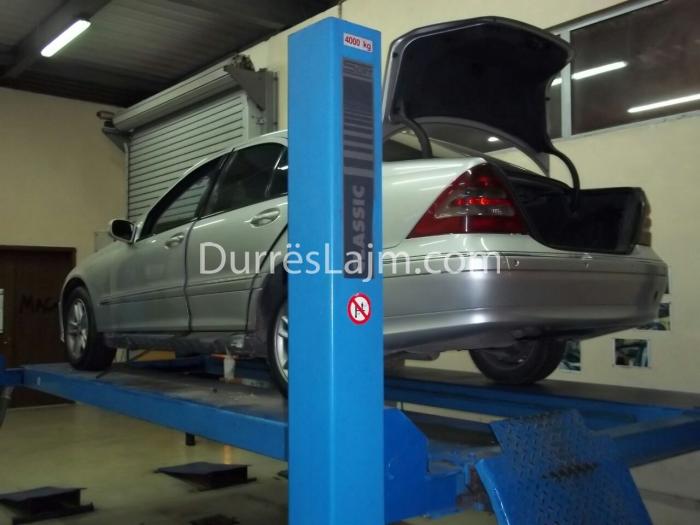 Tenton të trafikojë drogë me “Benz” nga Durrësi në Itali, ja ku e kishte fshehur