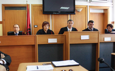 Opozita ankimon në kolegj listat për deputetë