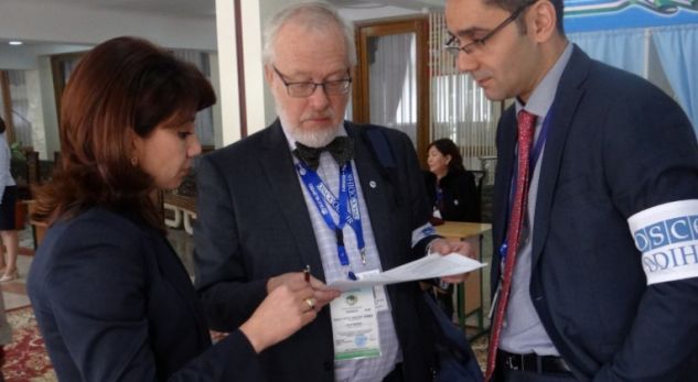 Kush është suedezi që do të ketë në “dorë” fatin e zgjedhjeve në Shqipëri