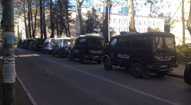 Nesër protesta e opozitës, angazhohen 2 mijë efektivë
