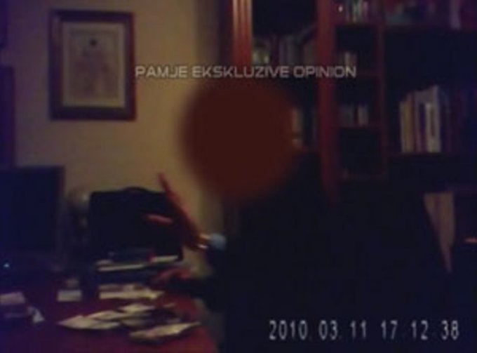 Ish-zv/ministri i videos së famshme të Priftit, kandidat për deputet