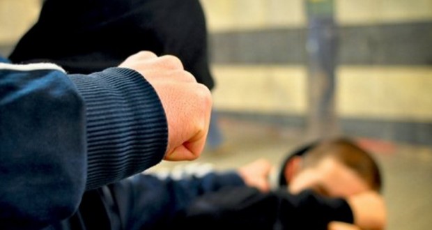 Rrihen dy të rinj nga Durrësi, të dy përfundojnë në komisariat