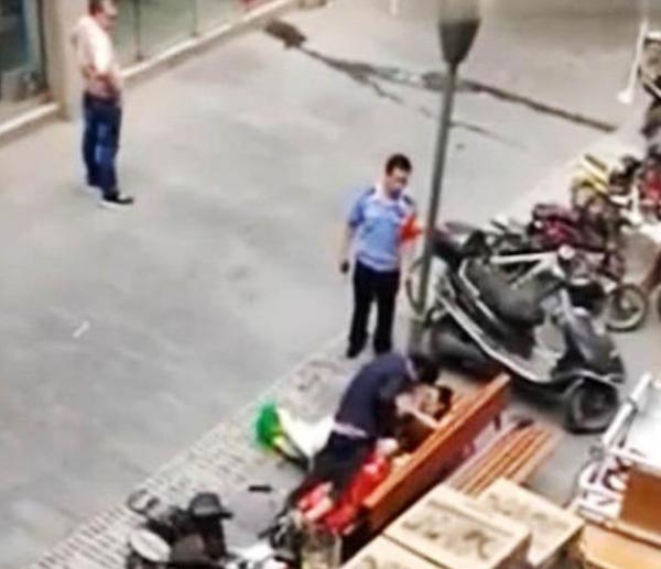 Raste të pabesueshme/ Nuk e vrasin mendjen, edhe pse bëjnë seks në publik (FOTO+18)