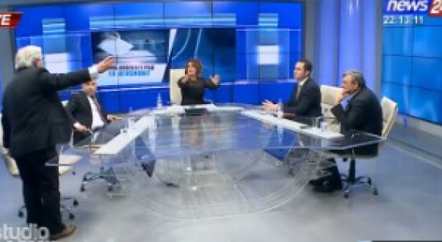 Plas ‘sherri’ në emisionin live, Gjinushi braktis debatin televiziv