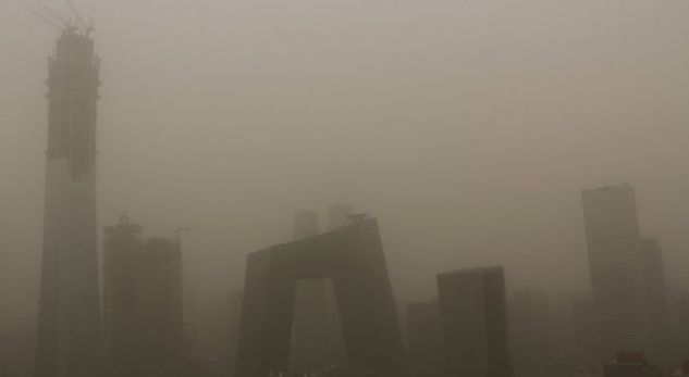 Stuhia e pluhurit përfshin Kinën Veriore