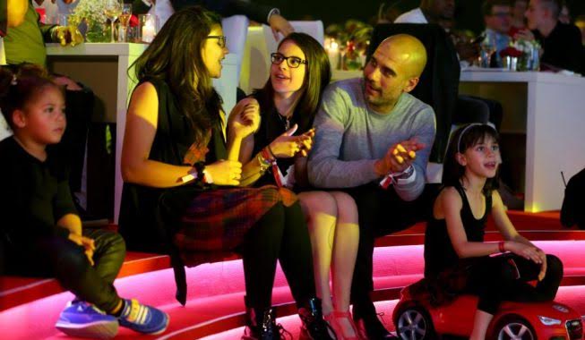 Tmerri në Mançester: Familja e Pep Guardiola-s ndodhej në koncert