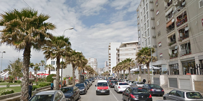 Rrugëve kryesore të Durrësit me “BMW” pa patentë, kapet në flagrancë