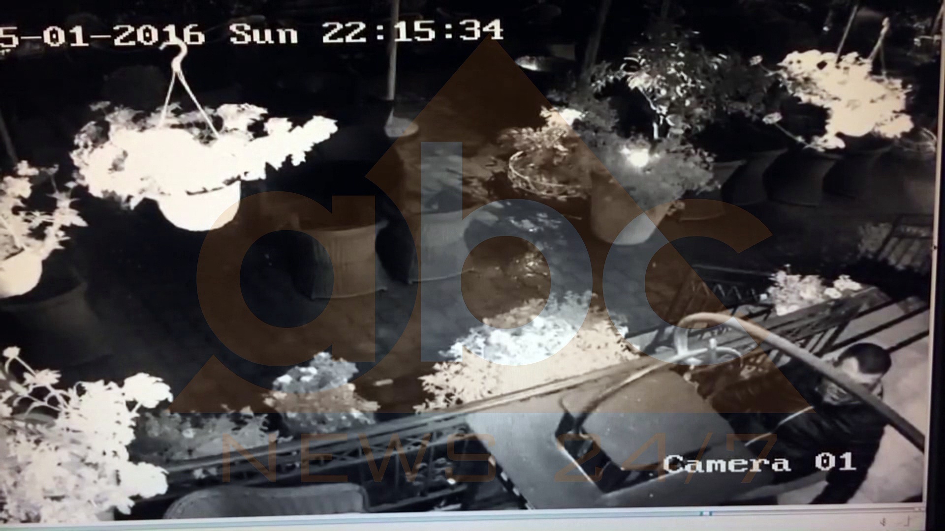 Zbulohet personi që drejtonte mjetin që shoqëroi vrasësin e Çiços në ish-Bllok